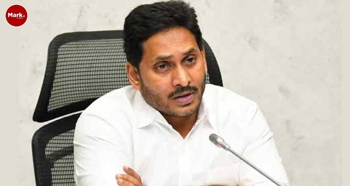సీఎం జగన్ తీరుతో రెడ్లలో తీవ్ర వ్యతిరేకత!