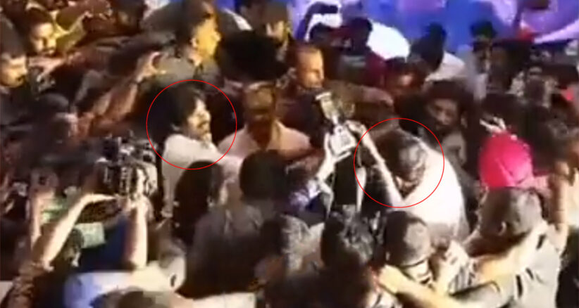 Pawan Kalyan Shake Hand to Kodali Nani