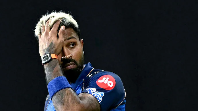 హార్దిక్ పాండ్యా ఇన్‌స్టాగ్రామ్ అకౌంట్ డిలీట్.. కానీ…!