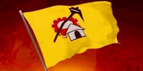 పిఠాపురం వర్మ, వంగవీటి రాధాకు ఈసారైనా లక్ చిక్కేనా?